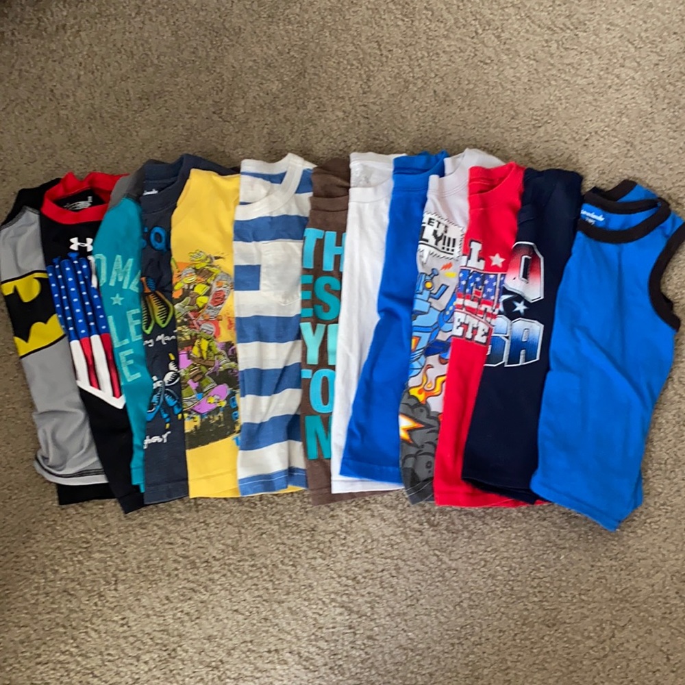 Pre-loved (10) Boys 3T shirts, (3) boys 3T tank top
